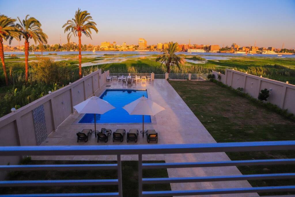 Royal Nile Villa - Nile View Apartment 1 Luxor Exteriör bild