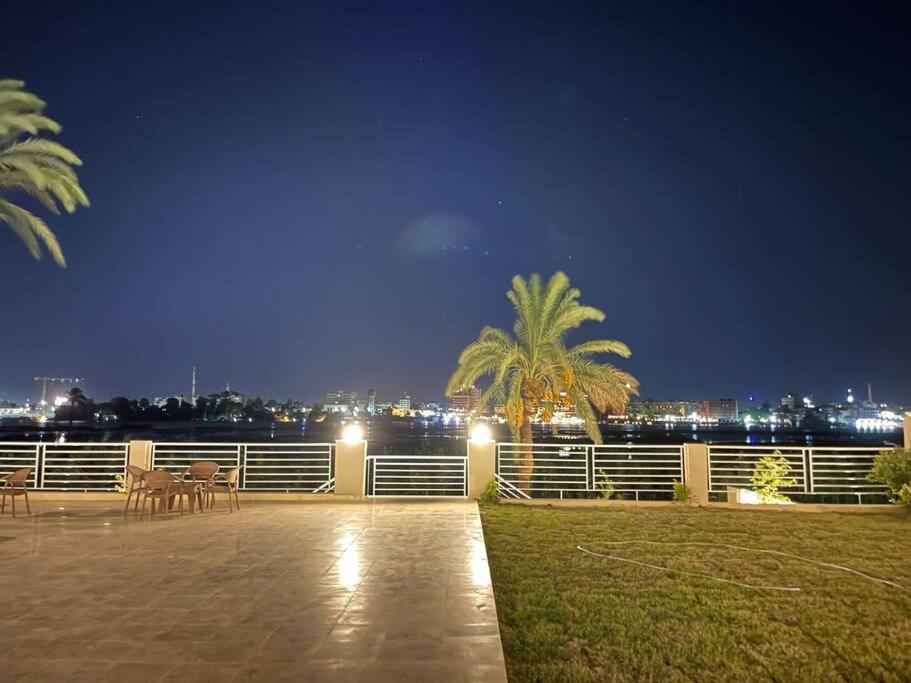 Royal Nile Villa - Nile View Apartment 1 Luxor Exteriör bild