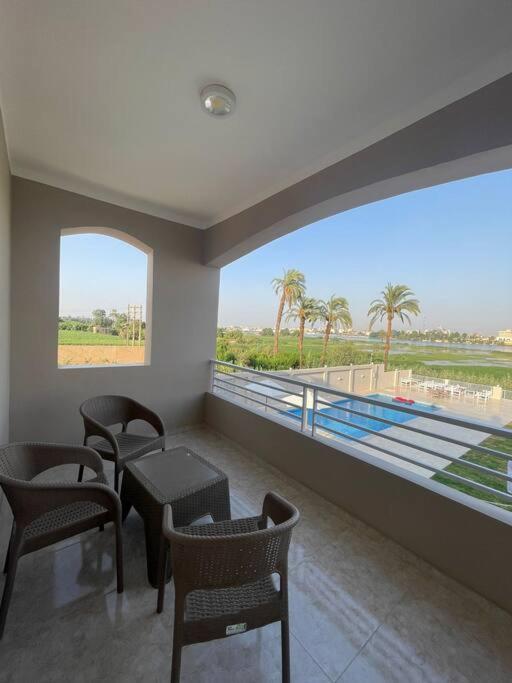 Royal Nile Villa - Nile View Apartment 1 Luxor Exteriör bild
