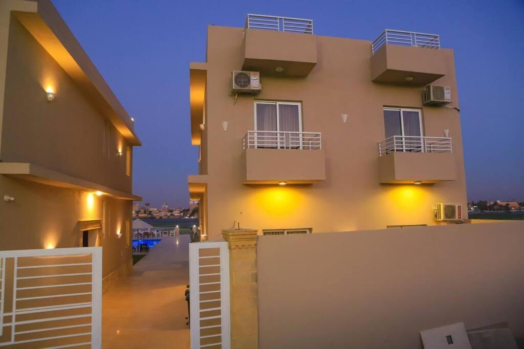 Royal Nile Villa - Nile View Apartment 1 Luxor Exteriör bild